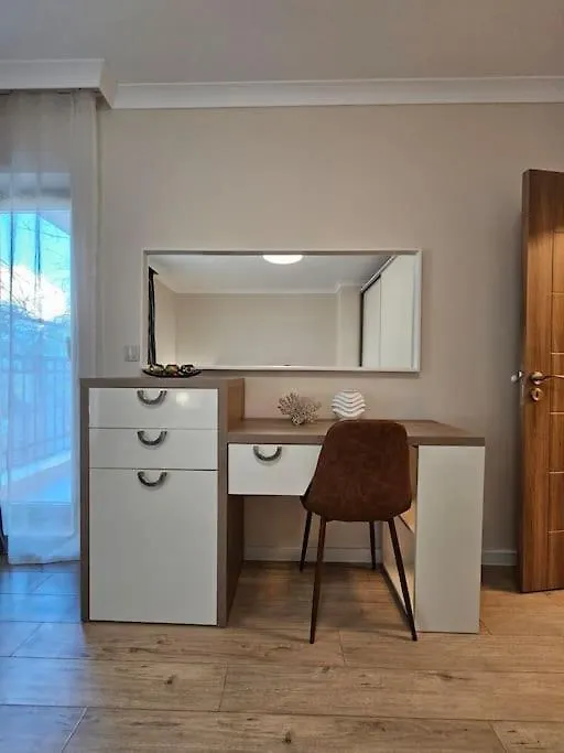 Serenity In The Heart Of Varna With Parking Appartamento