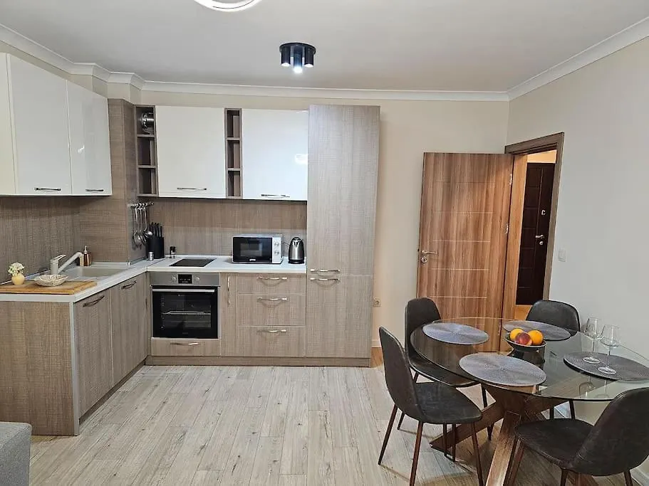 Appartamento Serenity In The Heart Of Varna With Parking